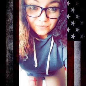 Meet your Posher, Kay