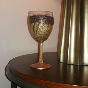 Custom wine glass