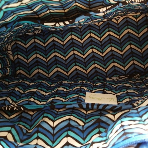 NWT Vera Bradley - Picture 4 of 4