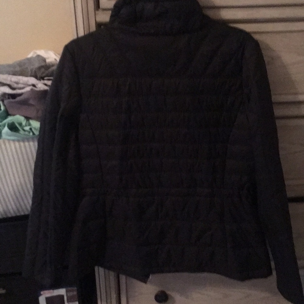 Guess Jacket - Picture 2 of 3