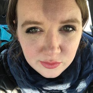 Meet your Posher, Lindsey