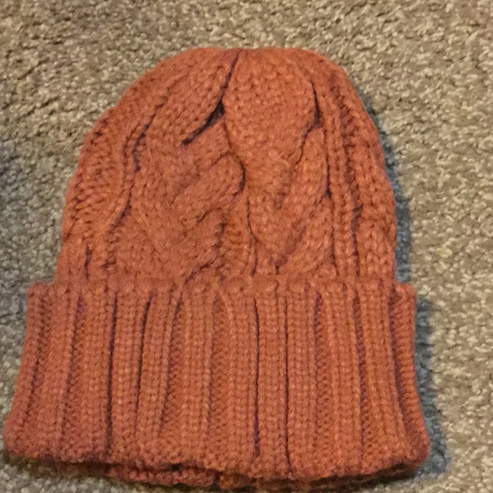 ❗️SOLD❗️Soft Luxe Fold Over Beanie in Rust - Picture 3 of 9