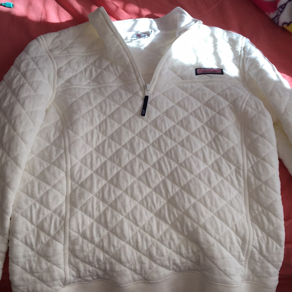 White Vineyard Vines Quilt Quarter Zip 💓