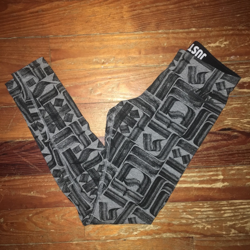 Nike leggings