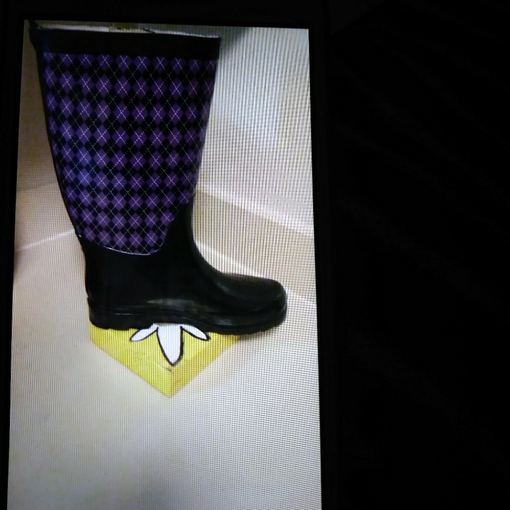 Size 8 ☔ Boots