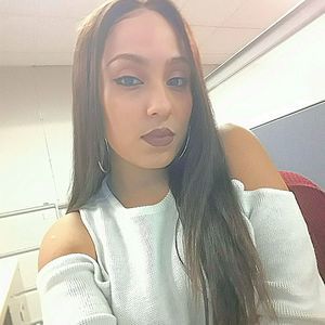 Meet your Posher, Fatima