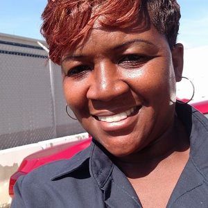 Meet your Posher, Pamela