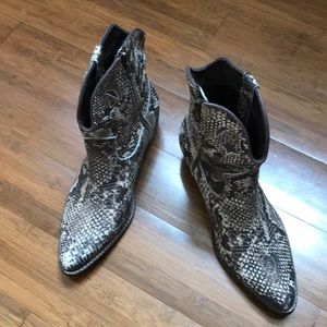 Genuine leather boots!