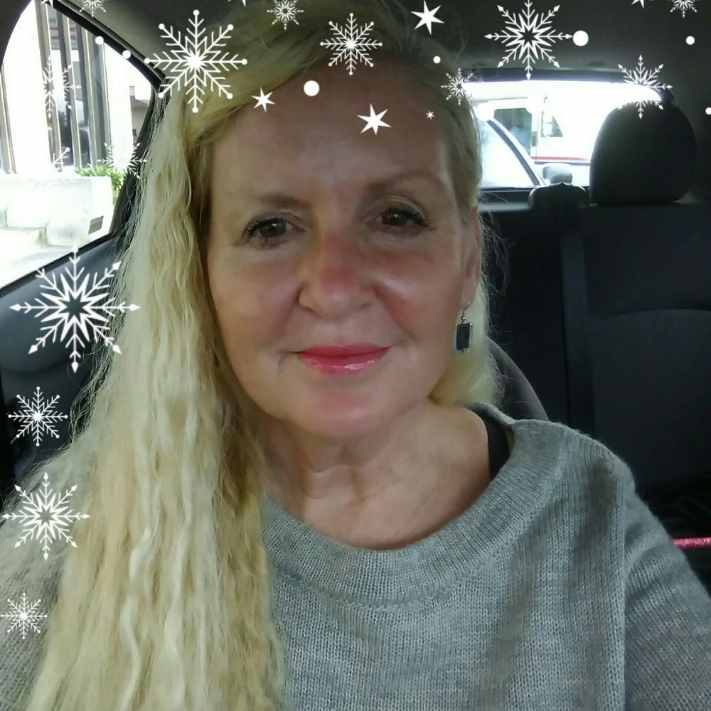 Meet your Posher, Peggy