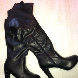 Torrid boots