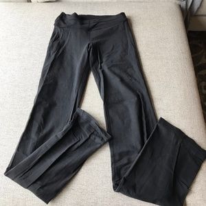 Lululemon yoga pants
