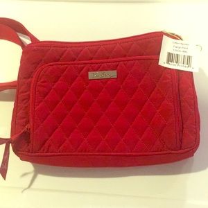 NWT. Red small Vera Bradley purse.