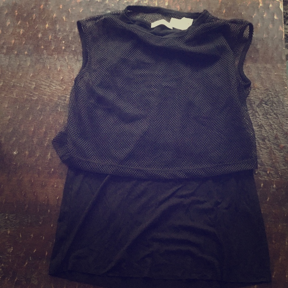 Layered muscle tee