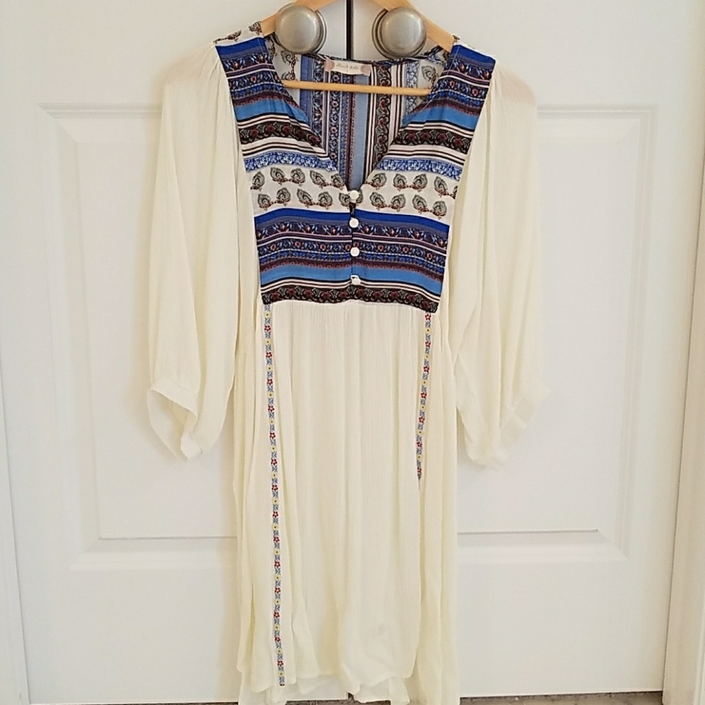 White blue casual top