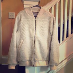 Altamont Fleece Zip up jacket w/ pattern on chest