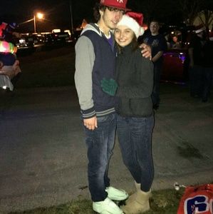 Meet your Posher, Damion