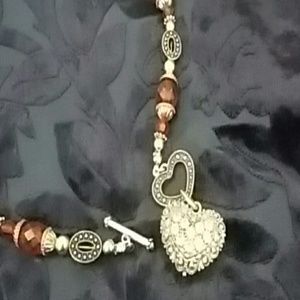 💍💍💍3/$25 Marcasite and bead choker