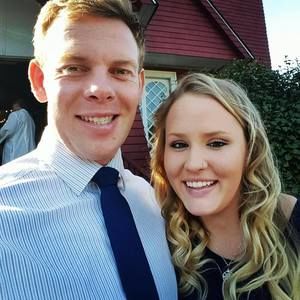 Meet your Posher, Hillary