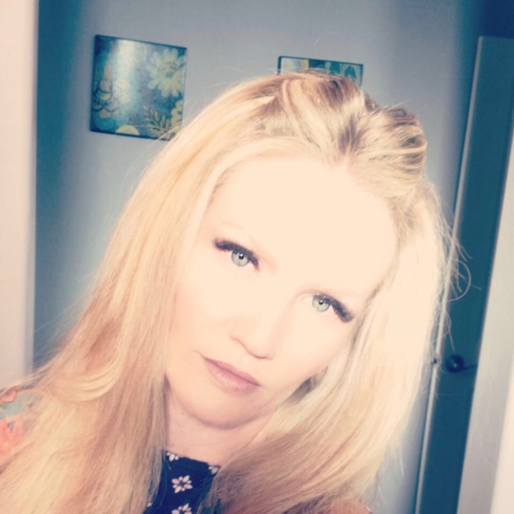 Meet your Posher, Kat