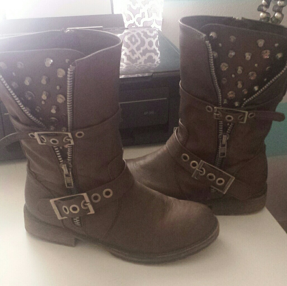 Boots