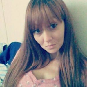 Meet your Posher, Becky