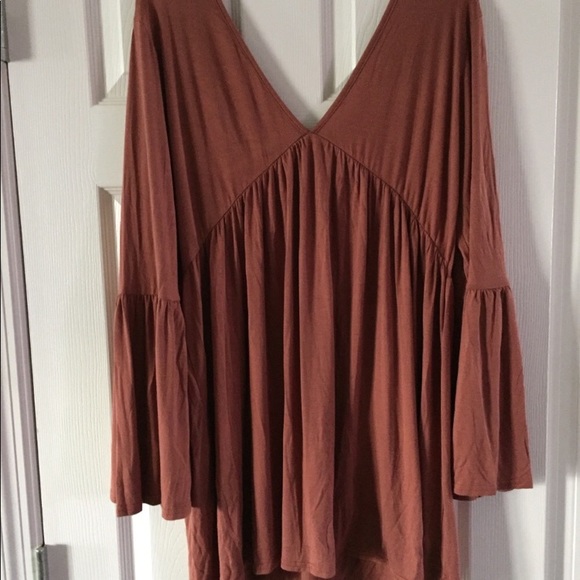 Bell Sleeve Dress - Picture 5 of 6