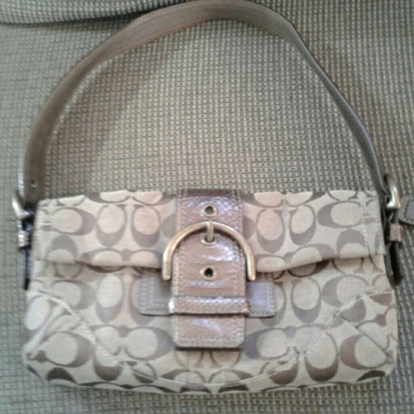 Coach Handbags - authentic coach handbag