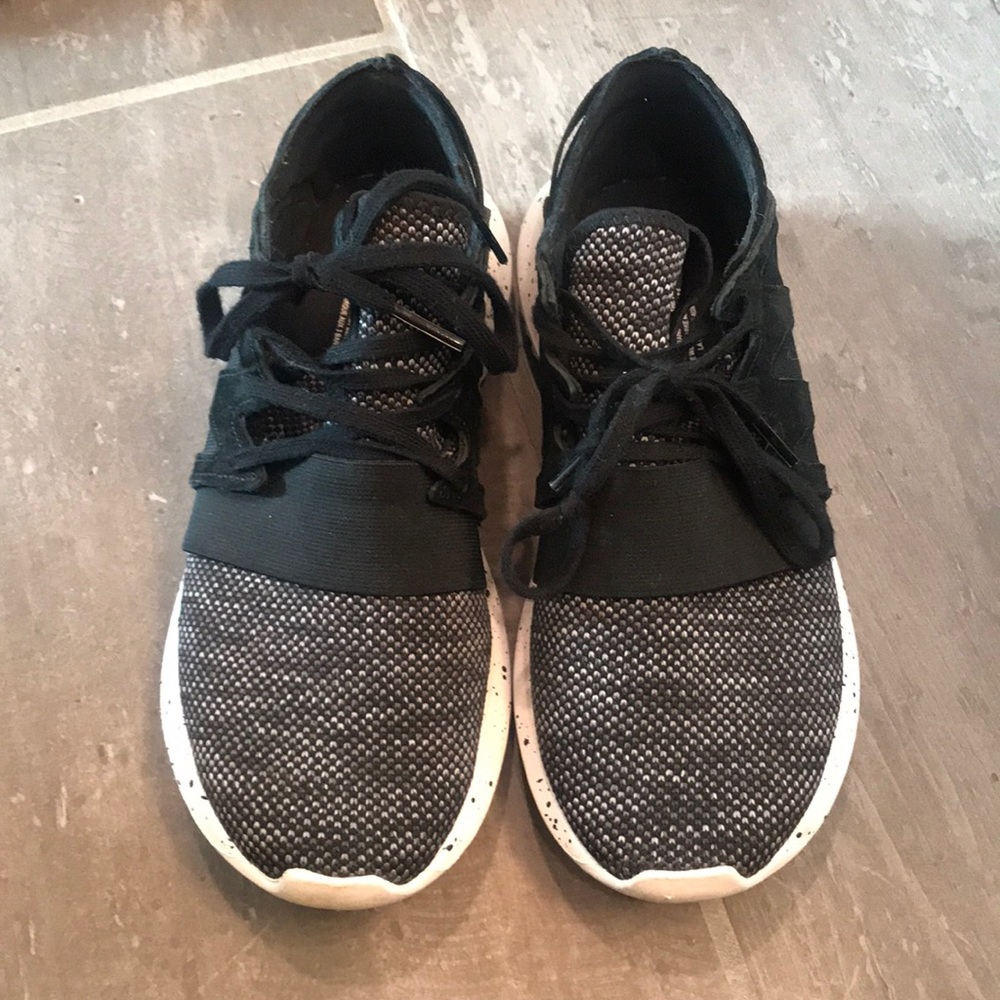 Adidas Tubular Shoes