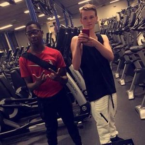 Meet your Posher, Alex