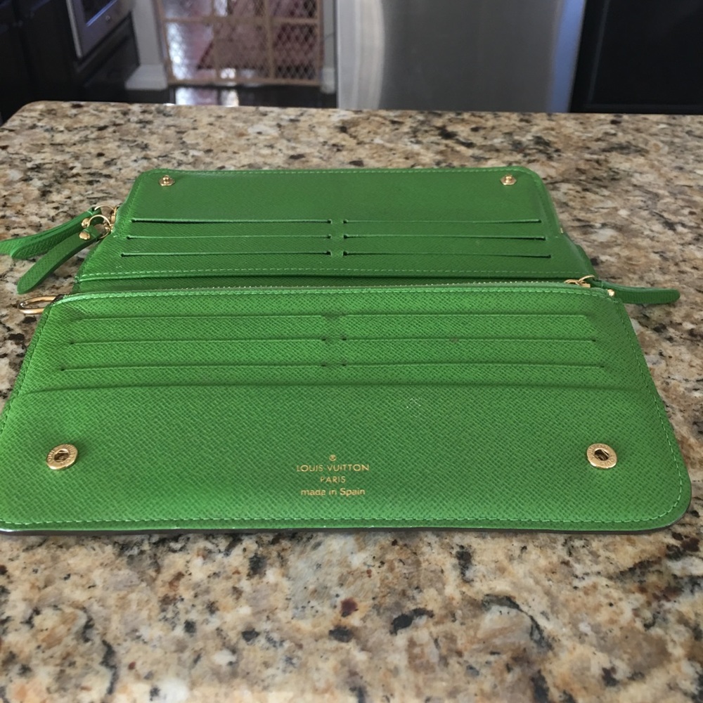 Authentic Louis Vuitton Insolite Wallet