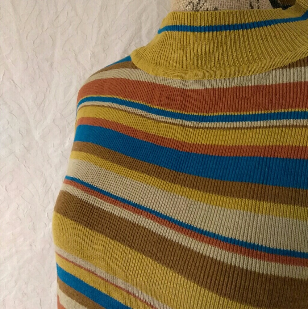 Vintage mock turtleneck._2