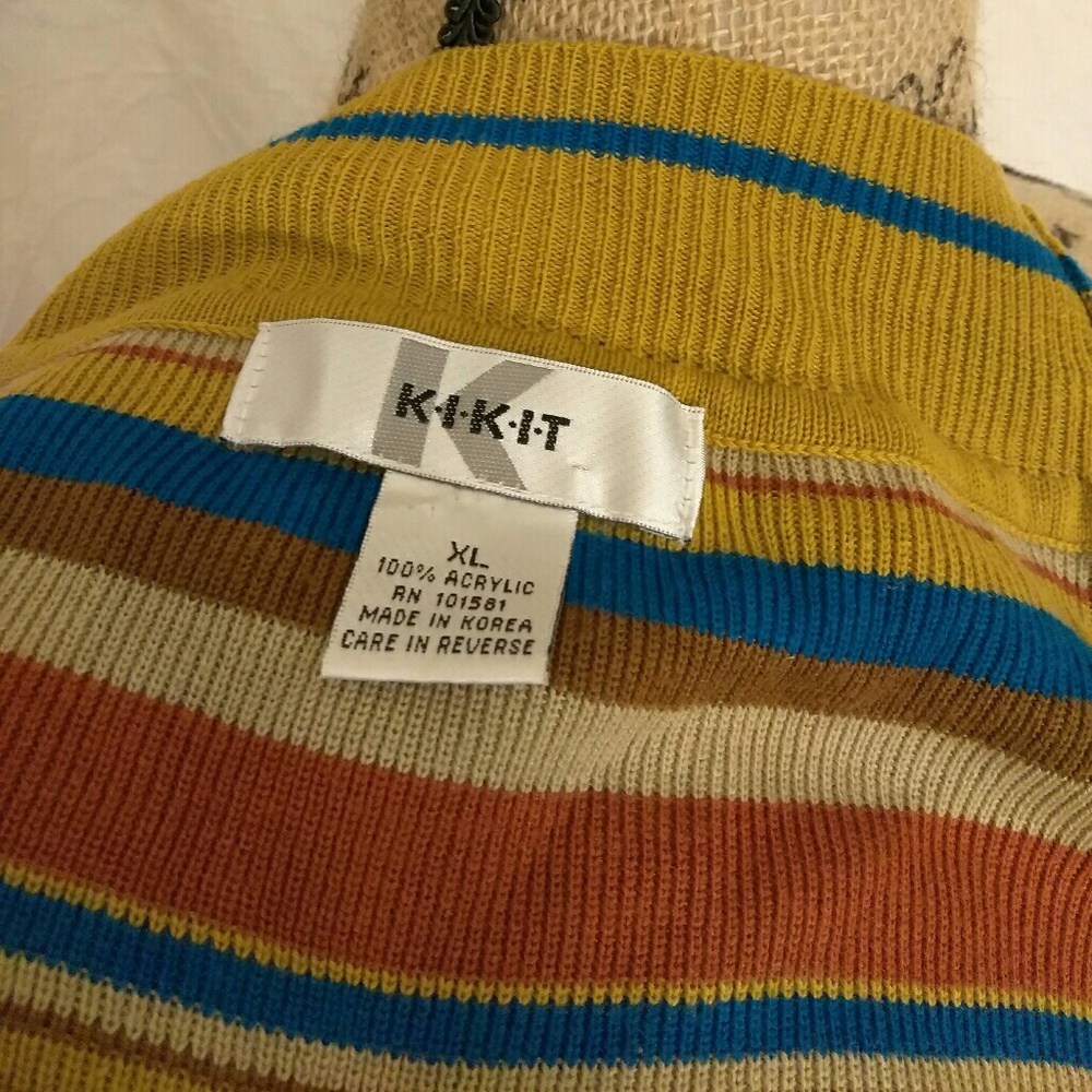 Vintage mock turtleneck._4