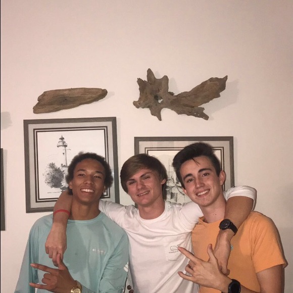 Meet your Posher, Devin - Picture 1 of 1