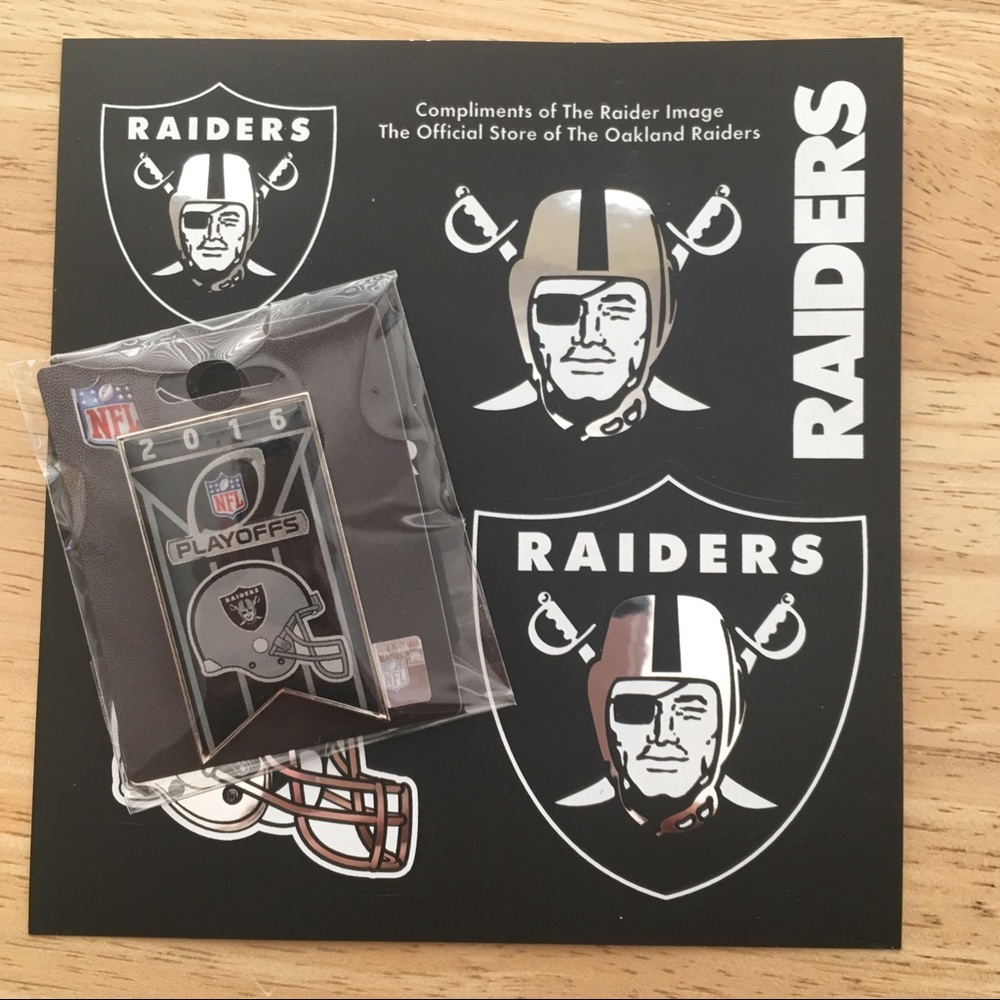 NEW Oakland Raiders 2016 Playoffs Pin