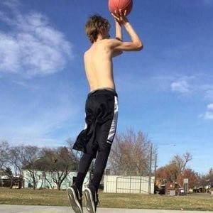 Meet your Posher, Liam