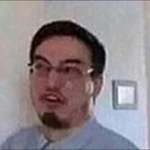 Meet your Posher, Emery