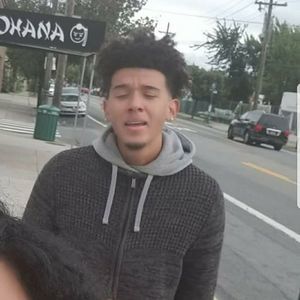 Meet your Posher, Luis angel