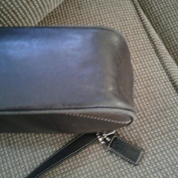 Coach brown leather small hobo style bag Euc - Picture 3 of 5