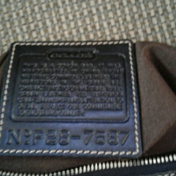 Coach brown leather small hobo style bag Euc - Picture 4 of 5