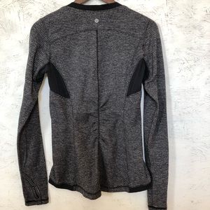 LULULEMON cool weather fitted shirt