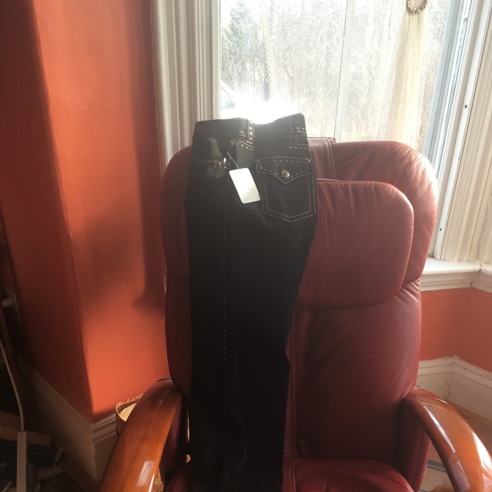 Suede black skinny pants New with tags. Size 14