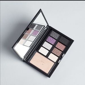 DOUCCE freematic eyeshadow pro palette in SMOKEY