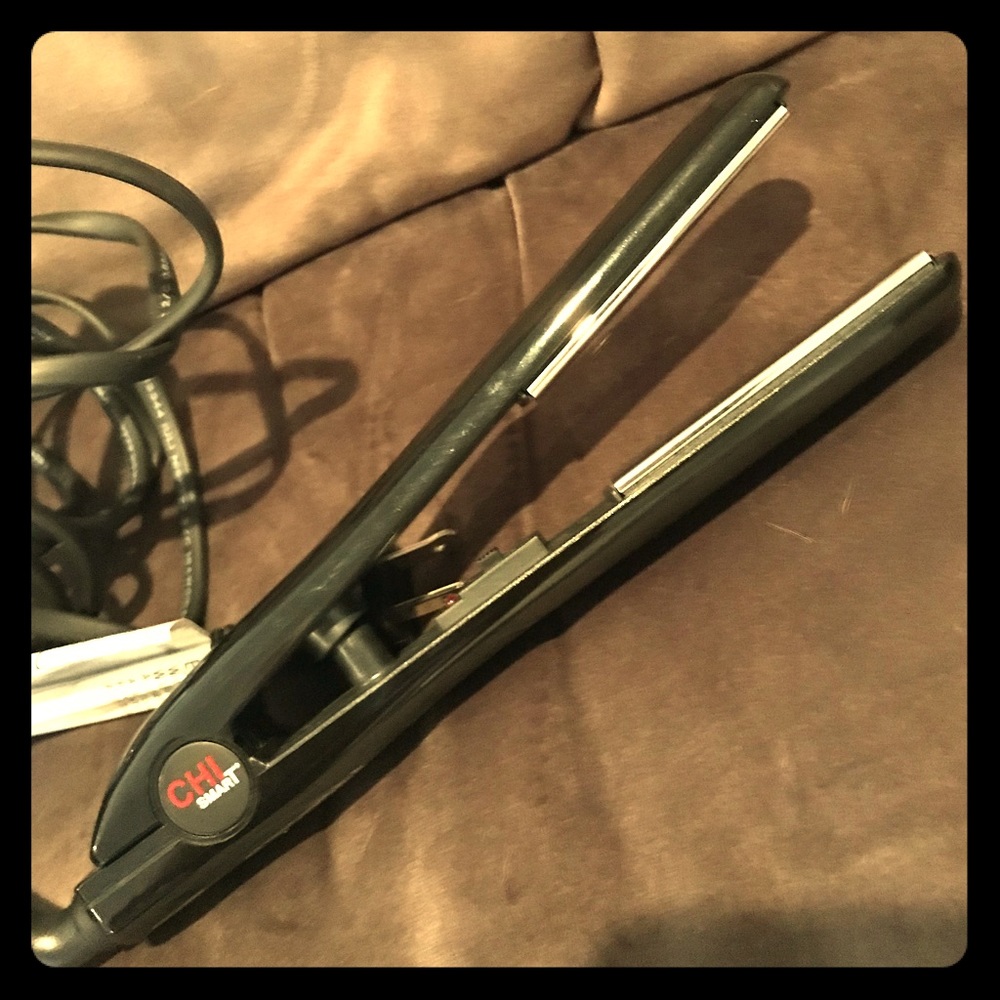 Chi Smart Travel Iron