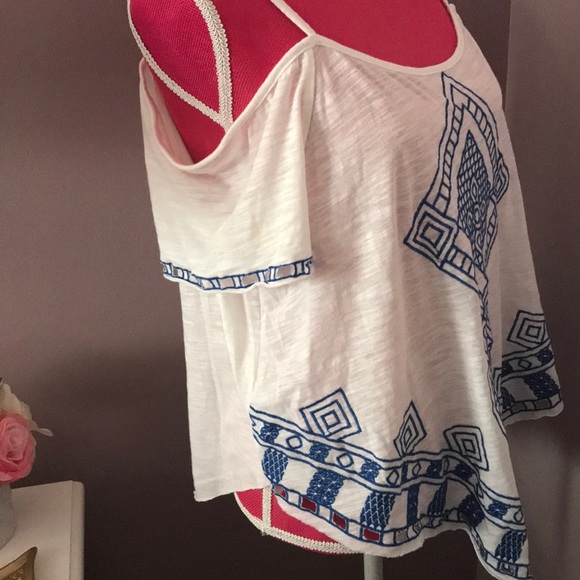Doe & Rae White Aztec Boho Off The Shoulder Top - Picture 5 of 5