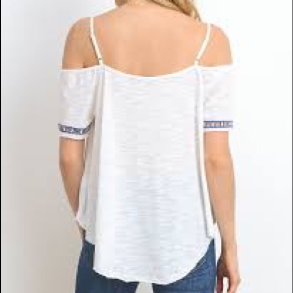 Doe & Rae White Aztec Boho Off The Shoulder Top - Picture 3 of 5