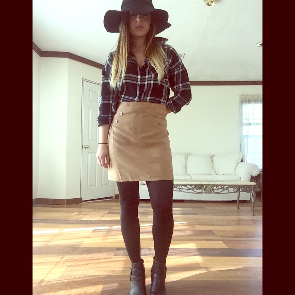 Suede skirt