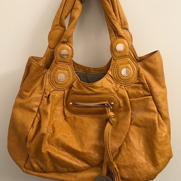 Gustto orange handbag - Picture 2 of 4