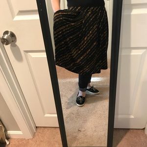 Lularoe Madison skirt with pockets 2XL EUC
