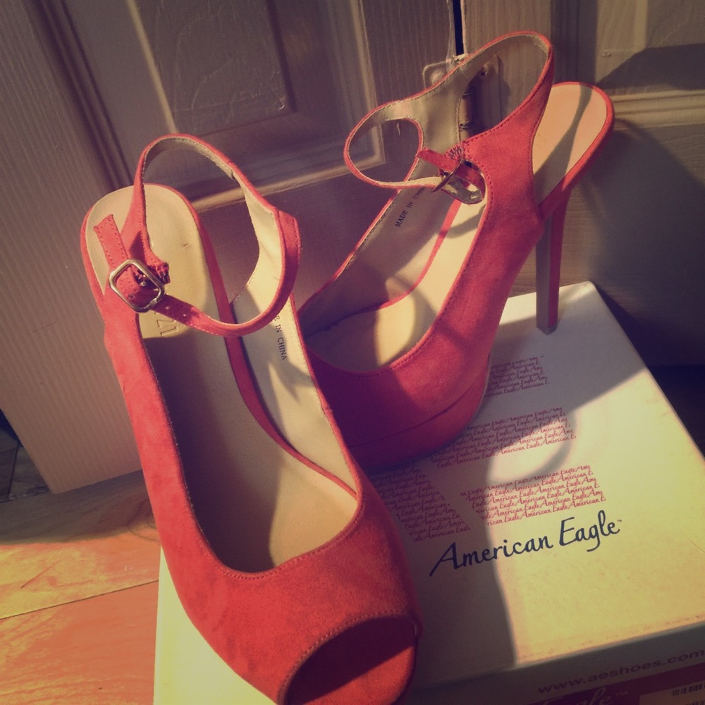 Orange / peach heels