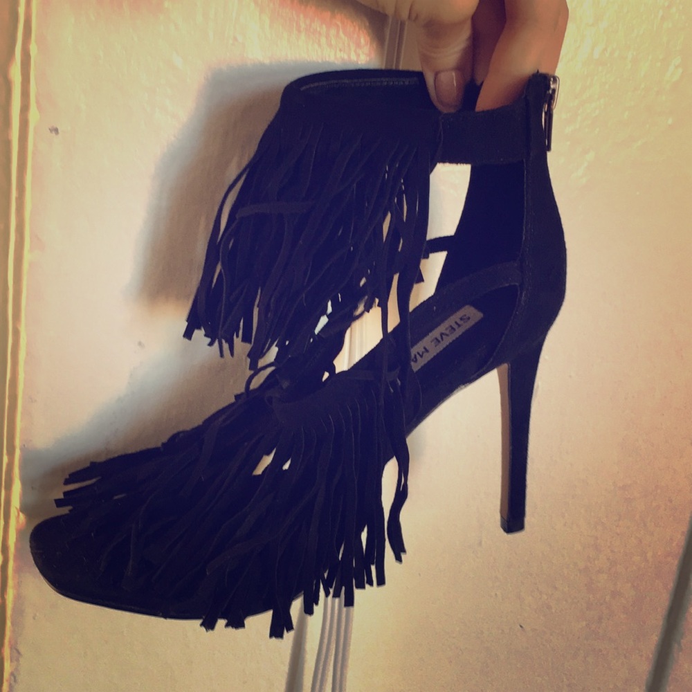 Steve Madden Fringeley